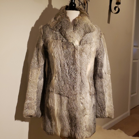 Fur  jacket - Picture 4 of 16